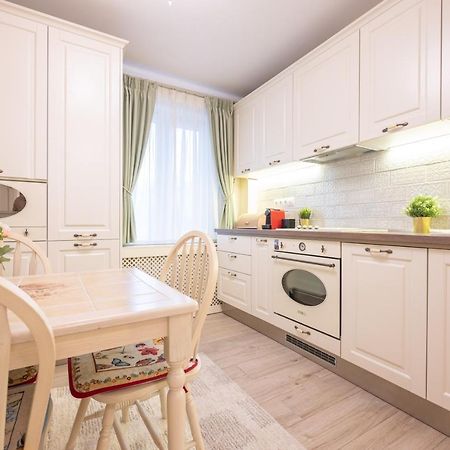 Dragos Flat Apartment Орадеа Екстериор снимка