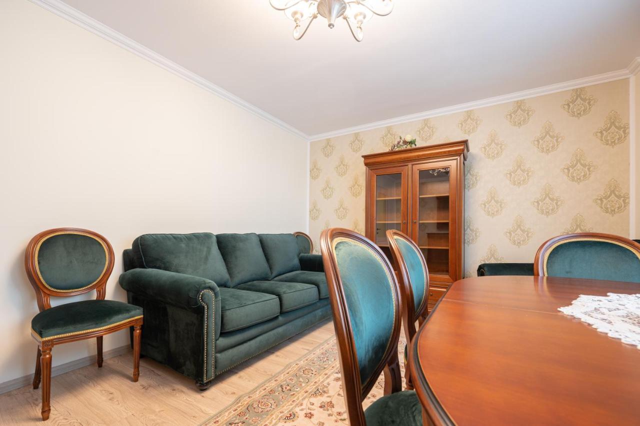 Dragos Flat Apartment Орадеа Екстериор снимка